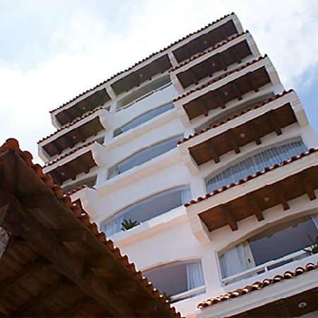 Hotel 9 Manantiales تشيغناهوابان المظهر الخارجي الصورة