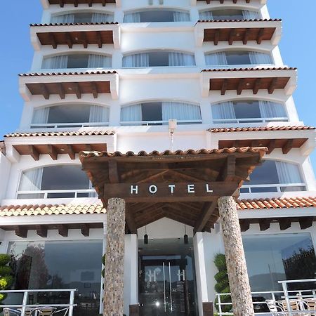 Hotel 9 Manantiales تشيغناهوابان المظهر الخارجي الصورة